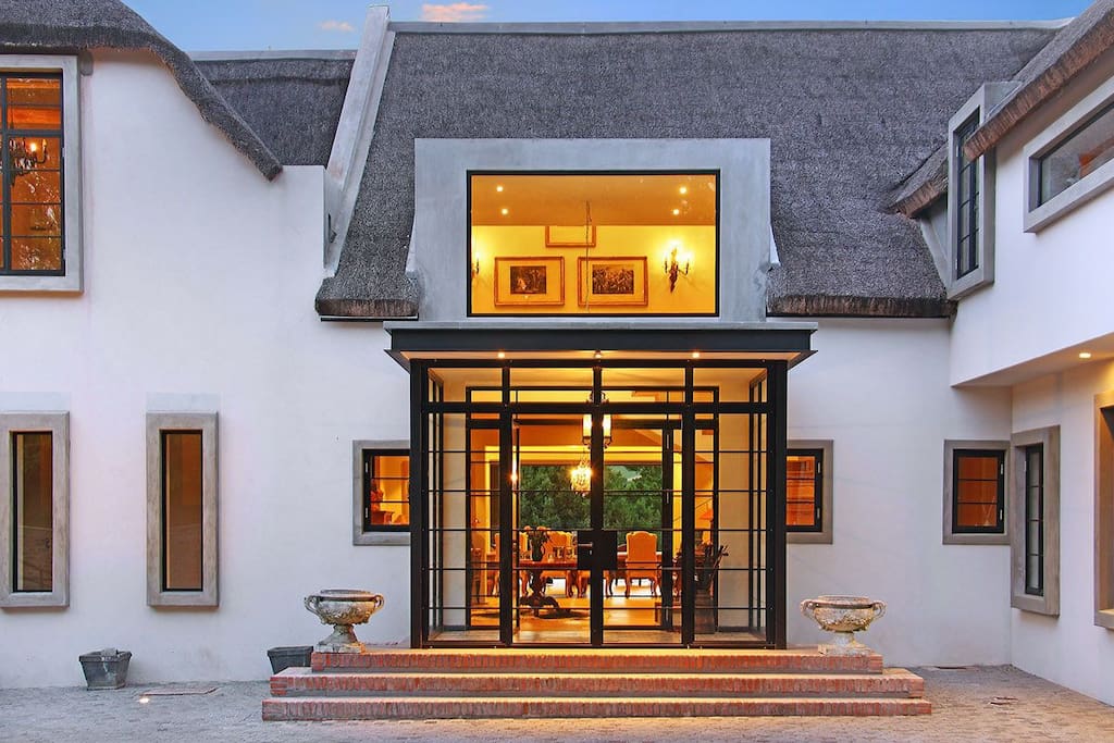 Photo 4 of Winelands Dream Villa accommodation in Constantia, Cape Town with 6 bedrooms and 7 bathrooms