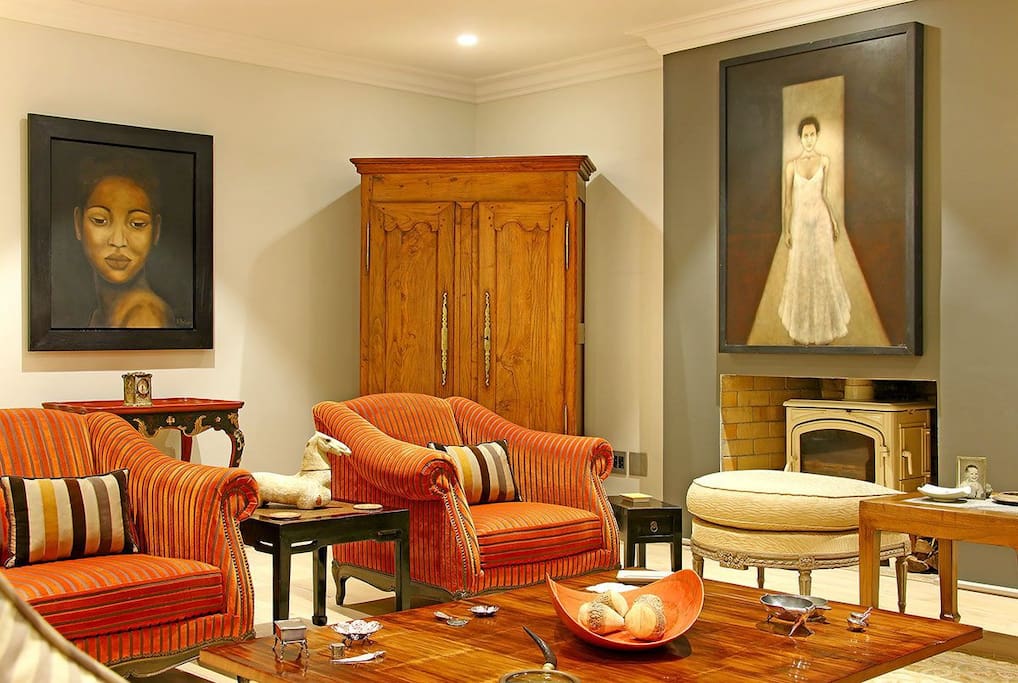 Photo 8 of Winelands Dream Villa accommodation in Constantia, Cape Town with 6 bedrooms and 7 bathrooms