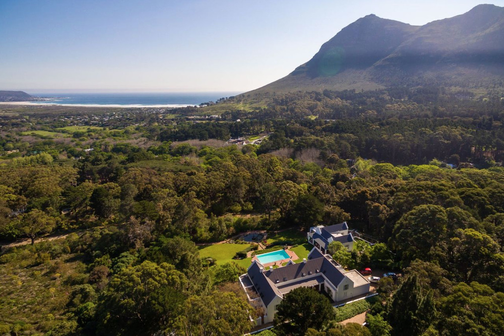 Photo 2 of Yellowood House accommodation in Noordhoek, Cape Town with 7 bedrooms and 7 bathrooms