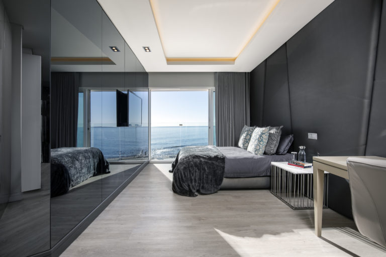 Endless Penthouse - bedroom