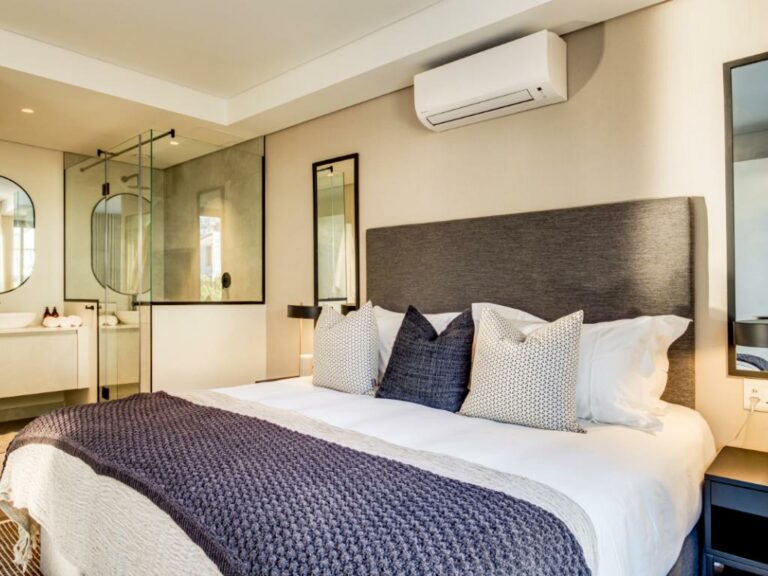 Sea Point Penthouse Photo 2