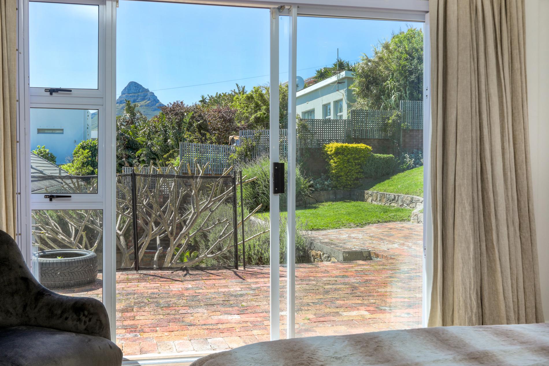 Camps Bay Deluxe 24