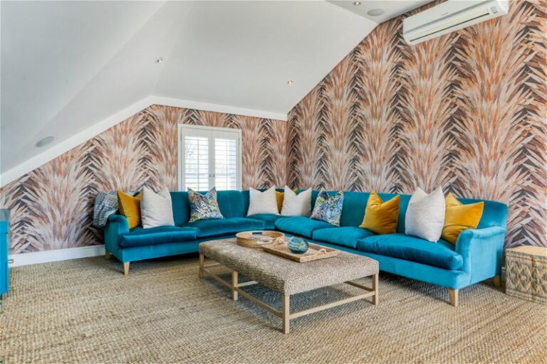 Franschhoek Country Gem 23