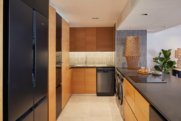 Cape Town Luxury Escapes De Waterkant Apollo 13