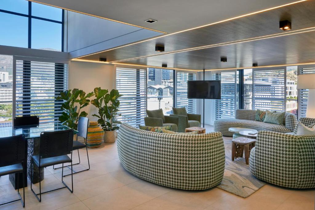 Cape Town Luxury Escapes The Penthouse View 13