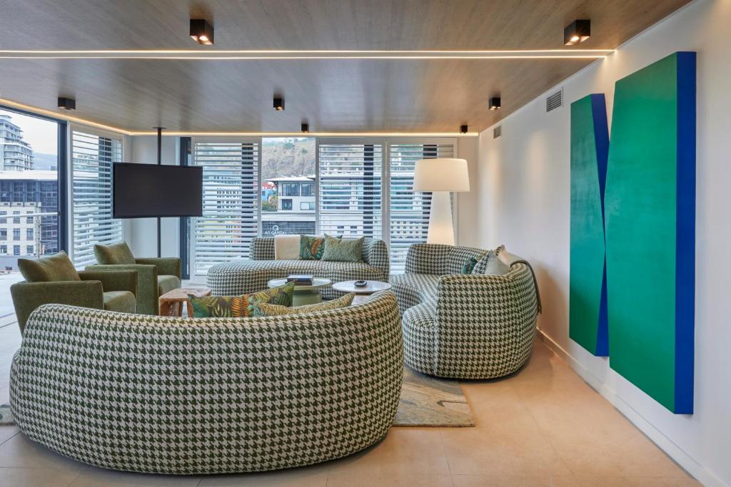 Cape Town Luxury Escapes The Penthouse View 16