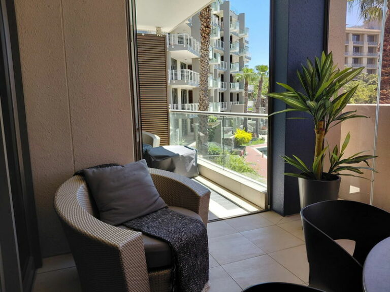 Cape Town Luxury Escapes, 112 Klyemore 7