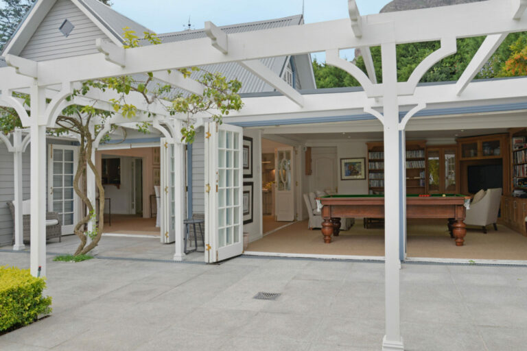 Cape Town Luxury Escapes Farm Lorraine House By The Lake 7