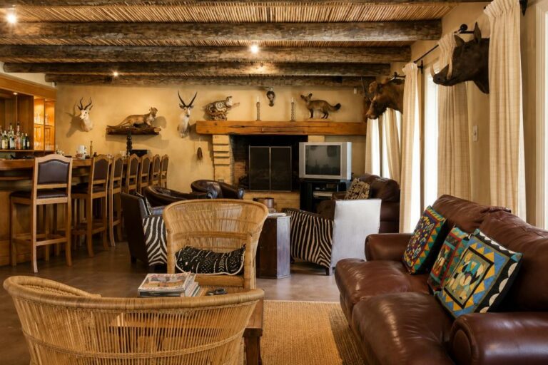 Brook Villa09